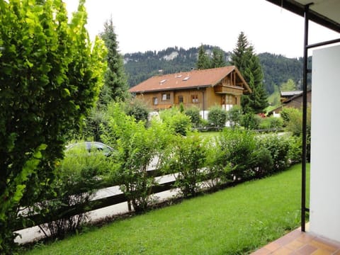 Haus Alpenland/Schneider Apartment in Oberstdorf