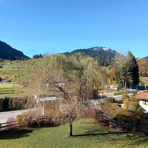 Haus Alpenland/Schneider Apartment in Oberstdorf