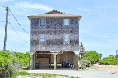 7151 Almost South II Oceanfront Duplex House in Nags Head