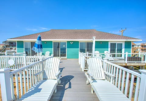 4075 The Pearl Oceanfront House in Kitty Hawk