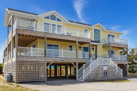 3015 Seventh Heaven 2 Min Walk to Beach Haus in Southern Shores
