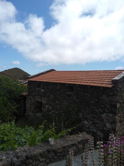 Property building, Natural landscape