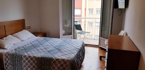 3 Bedrooms SOHO Parking Included Condominio in San Sebastian