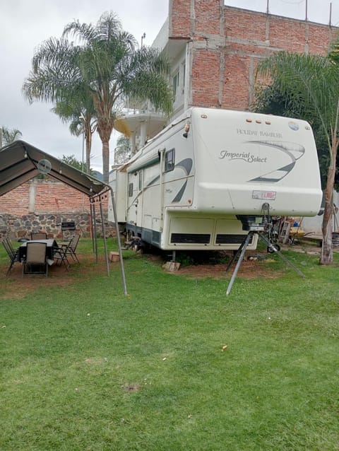 Casa Bravía - Hotel·RV Camping /
Complejo de autocaravanas in Chapala