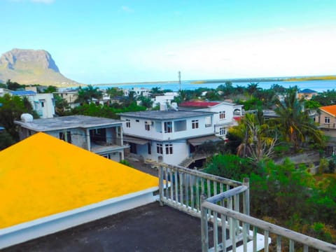 Tulsi Apartment & Studio Condominio in Mauritius