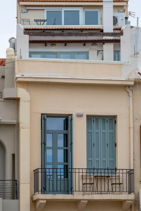 Property building, View (from property/room)