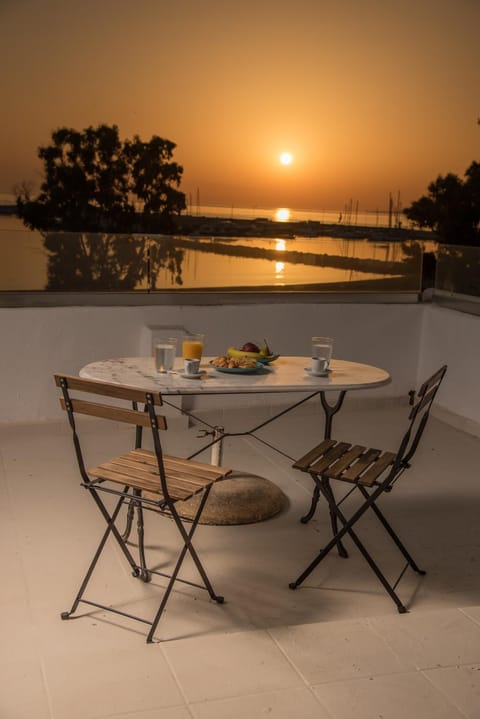 Patio, Natural landscape, Sea view, Sunrise