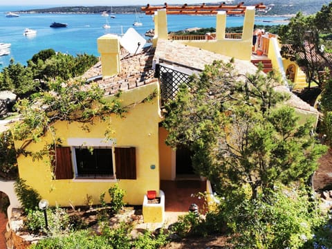 Property building, Garden view, Sea view