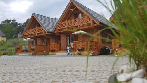 Property building, People