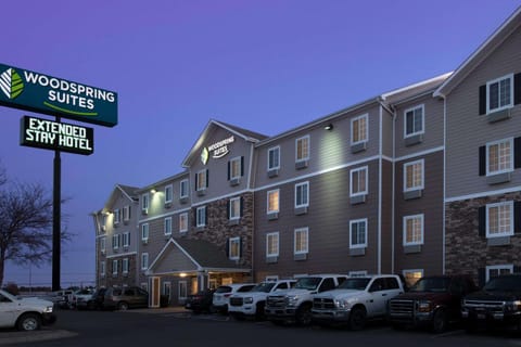 WoodSpring Suites Midland Hotel in Midland