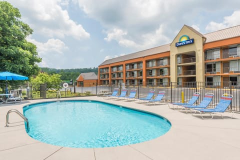 Days Inn by Wyndham Knoxville East Motel in Knoxville