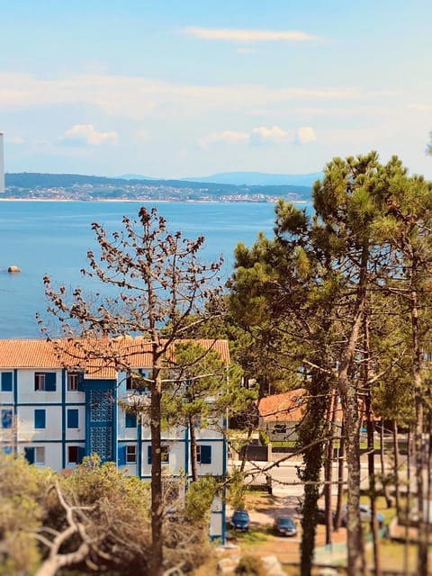 SAN VICENTE DO MAR CASA DOS MESTRES APARTAMENTO ENTERO Apartment in O Salnés