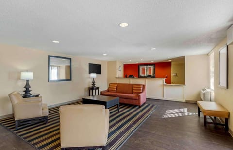 Extended Stay America Select Suites - Dallas - Las Colinas - Meadow Creek Dr Hotel in Irving