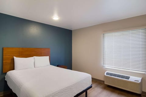WoodSpring Suites Jacksonville I-295 East Hotel in Jacksonville