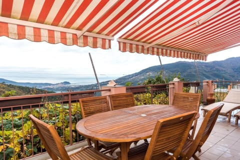 Balcony/Terrace, Balcony/Terrace