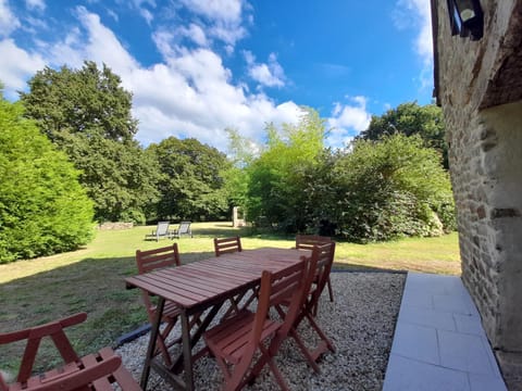 The Cider House: charming 2 bedroom cottage House in Finistere