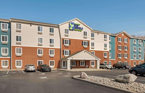 Extended Stay America Select Suites - Cincinnati - Sharonville Inn in Sharonville
