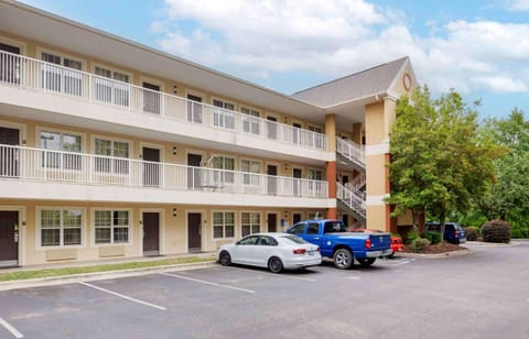 Extended Stay America Suites - Fayetteville - Owen Dr Hotel in Fayetteville