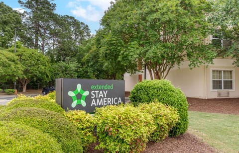 Extended Stay America Suites - Fayetteville - Owen Dr Hotel in Fayetteville