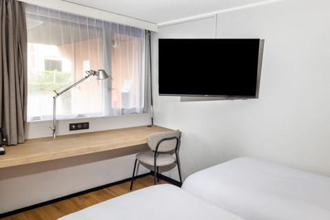 TV and multimedia, Bedroom