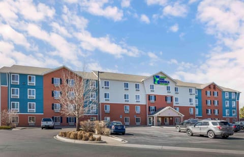 Extended Stay America Select Suites - Denver - Aurora Hotel in Aurora