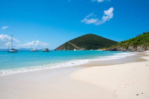 Ocean View Villas Chalet in Caribbean