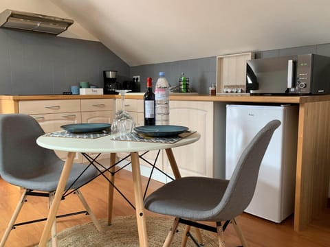 Appartement au style scandinave - pour deux personnes proche de Chartres Apartment in Île-de-France