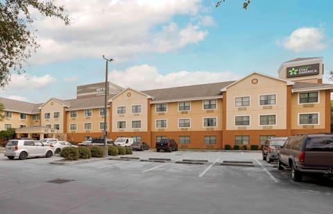 Extended Stay America Suites - Houston - Med Ctr - Greenway Plaza Hotel in Houston