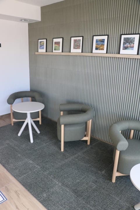 Property building, Lounge or bar