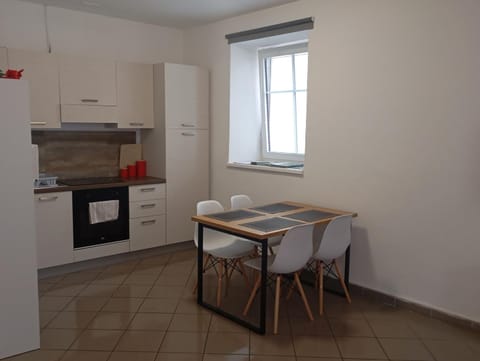 Soca treasure with free parking Apartment in Bovec