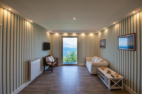 Le Fratte Luxury Home House in Castellammare di Stabia