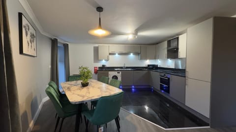 Bookbinders Apartments Leeds City Centre Apartment in Leeds