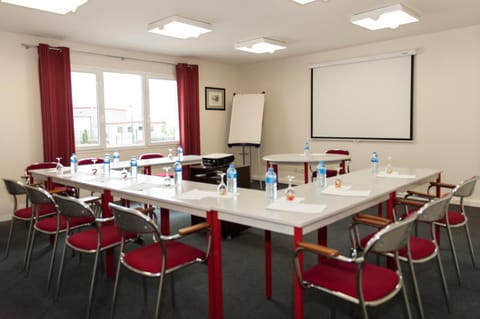 Business facilities, Meeting/conference room