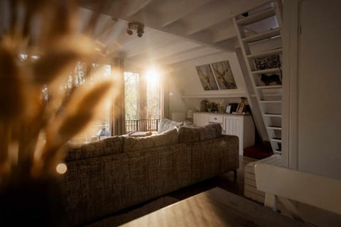 Het Hertenbos Chalet 136 - Bos- Groene Oase- Rustmoment- Zwembad Chalet in Wallonia, Belgium