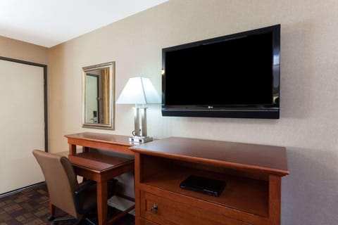 Photo of the whole room, On site