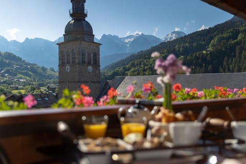 Logis La Croix-Saint-Maurice Hotel in Le Grand-Bornand