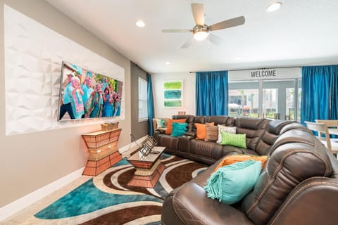 Vibrant Home with Theater Room & Pool Table near Disney by Rentyl - 7713G Casa in Four Corners