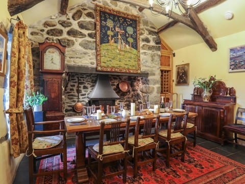 Tyddyn Morthwyl House in Wales