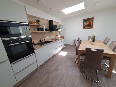 Dining area, Lunch, Dinner, flat iron, stove, kitchen