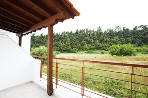 Balcony/Terrace, Mountain view