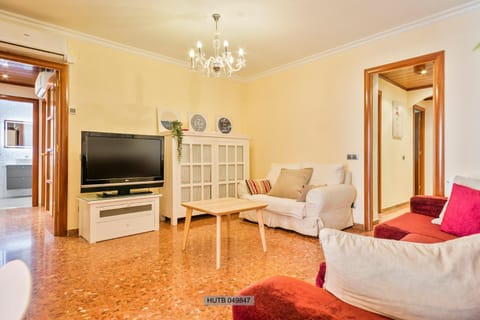 Day, Living room, Dining area, On site