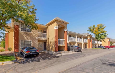 Extended Stay America Select Suites - Denver - Aurora South Hotel in Aurora