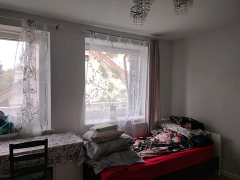 Bed, Living room, Photo of the whole room, Seating area, Bedroom