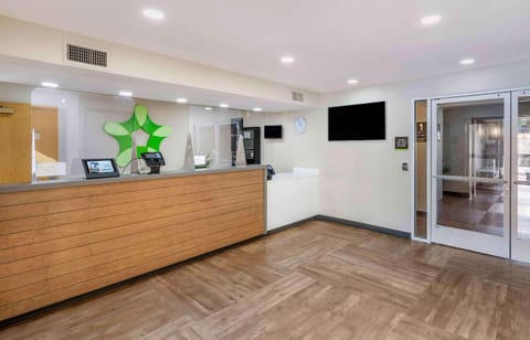 Extended Stay America Premier Suites - San Jose - Airport Hotel in San Jose