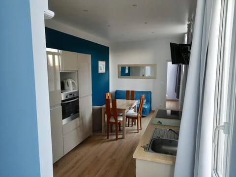 Appartement d'une chambre a Saint Quay Portrieux a 400 m de la plage avec wifi Condo in Saint-Quay-Portrieux
