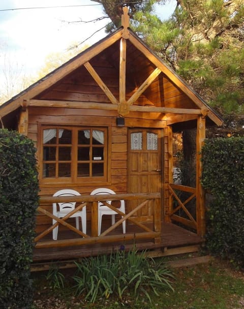 Cabañas La Ponderosa Nature lodge in Villa Ventana