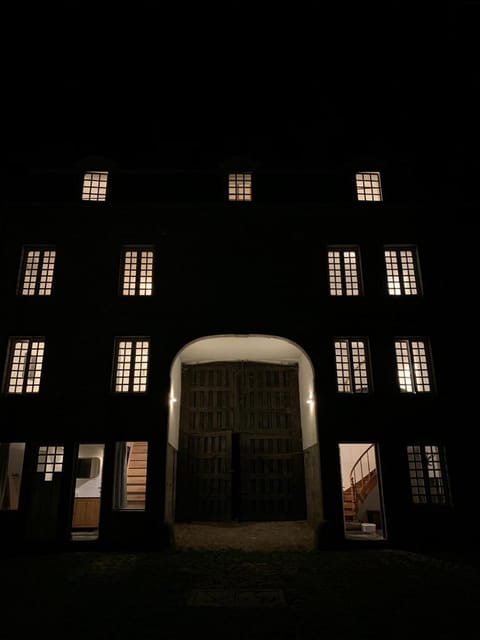 La Porterie de l’Abbaye de Marche les Dames House in Wallonia, Belgium