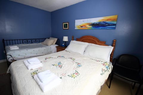 Jenny Guest House Condominio in Yellowknife