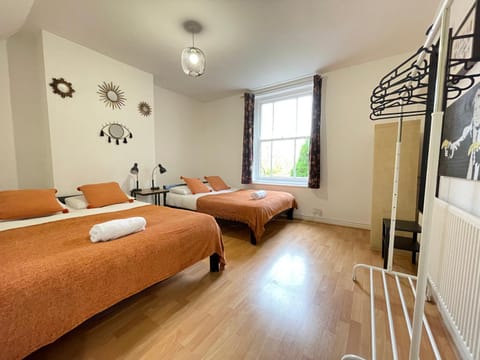 Fishponds Lodge Bed and Breakfast in Bristol