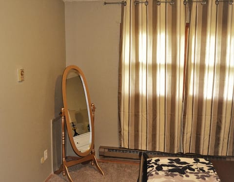 Urban Oasis Apartment in Grand Forks